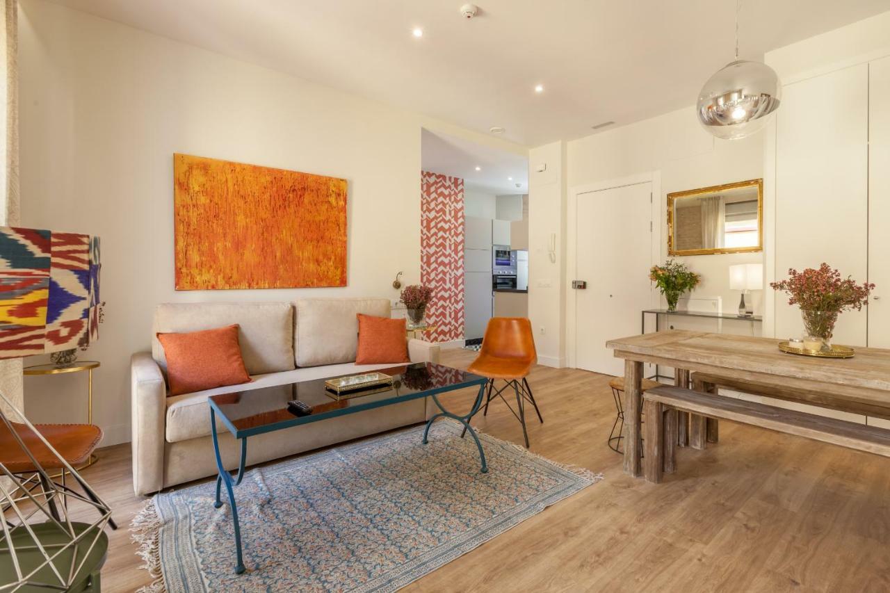 Apartamentos Rg Suites Jardines De Murillo 세비야 외부 사진