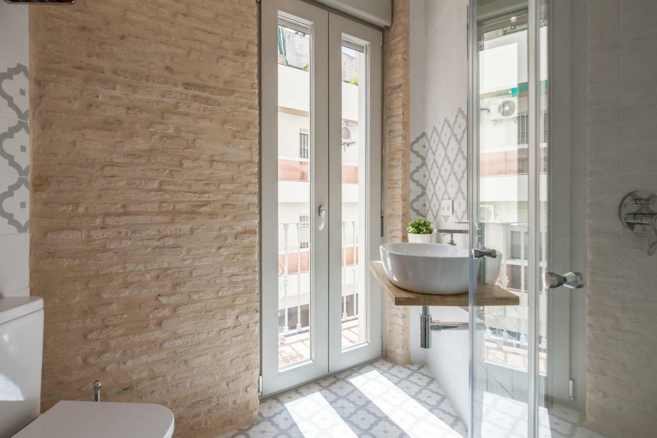 Apartamentos Rg Suites Jardines De Murillo 세비야 외부 사진