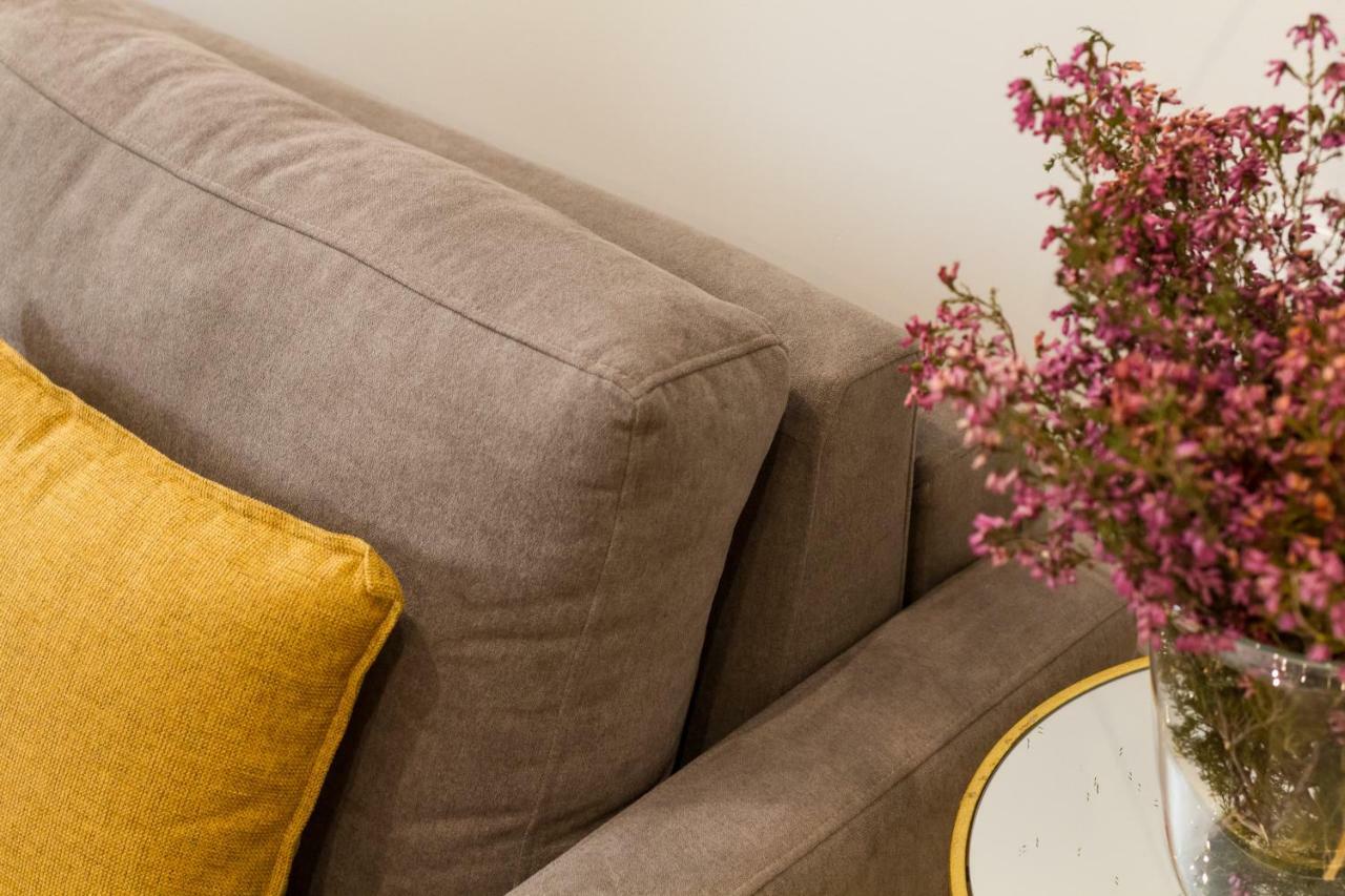 Apartamentos Rg Suites Jardines De Murillo 세비야 외부 사진