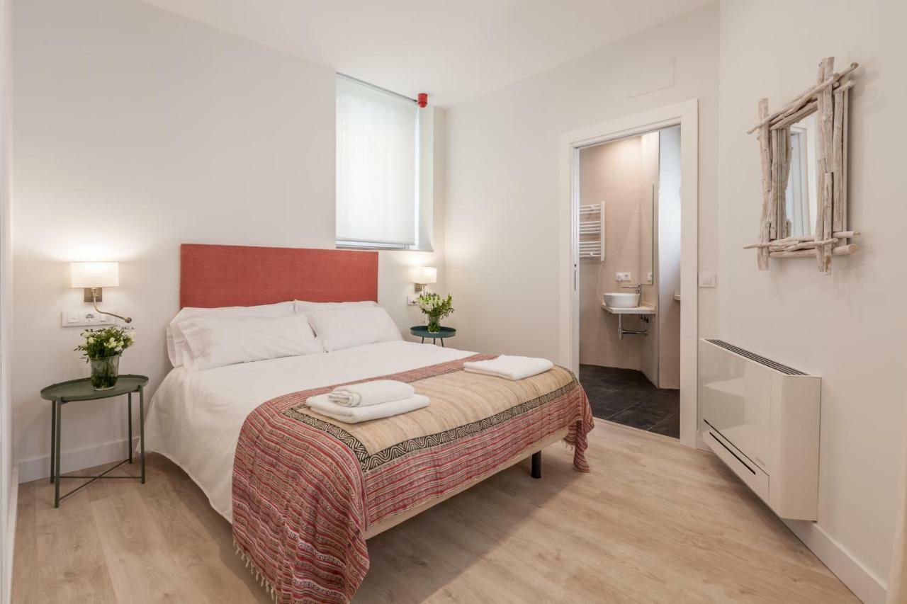 Apartamentos Rg Suites Jardines De Murillo 세비야 외부 사진