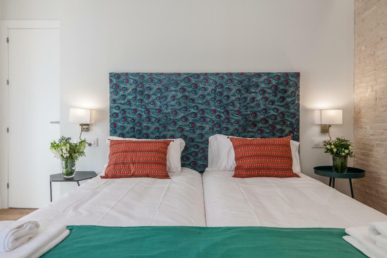 Apartamentos Rg Suites Jardines De Murillo 세비야 외부 사진
