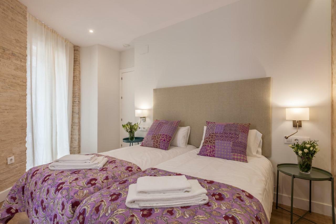 Apartamentos Rg Suites Jardines De Murillo 세비야 외부 사진