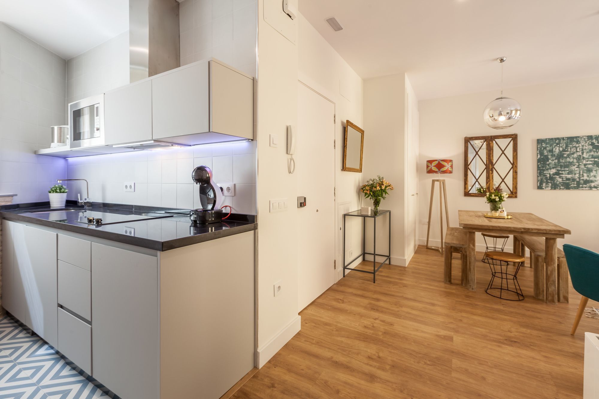 Apartamentos Rg Suites Jardines De Murillo 세비야 외부 사진