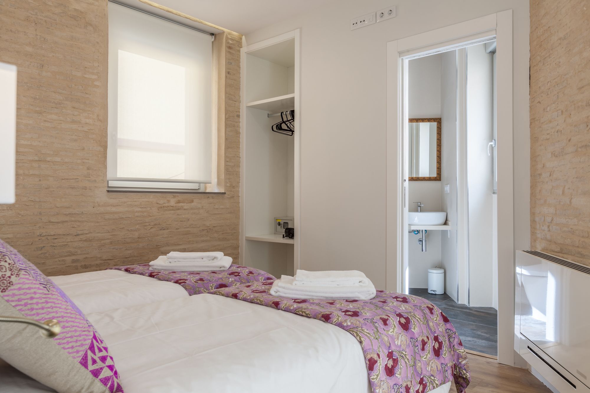 Apartamentos Rg Suites Jardines De Murillo 세비야 외부 사진